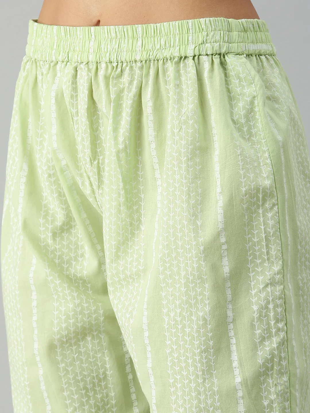 Women Straight Green Printed Kurta and Palazzos
